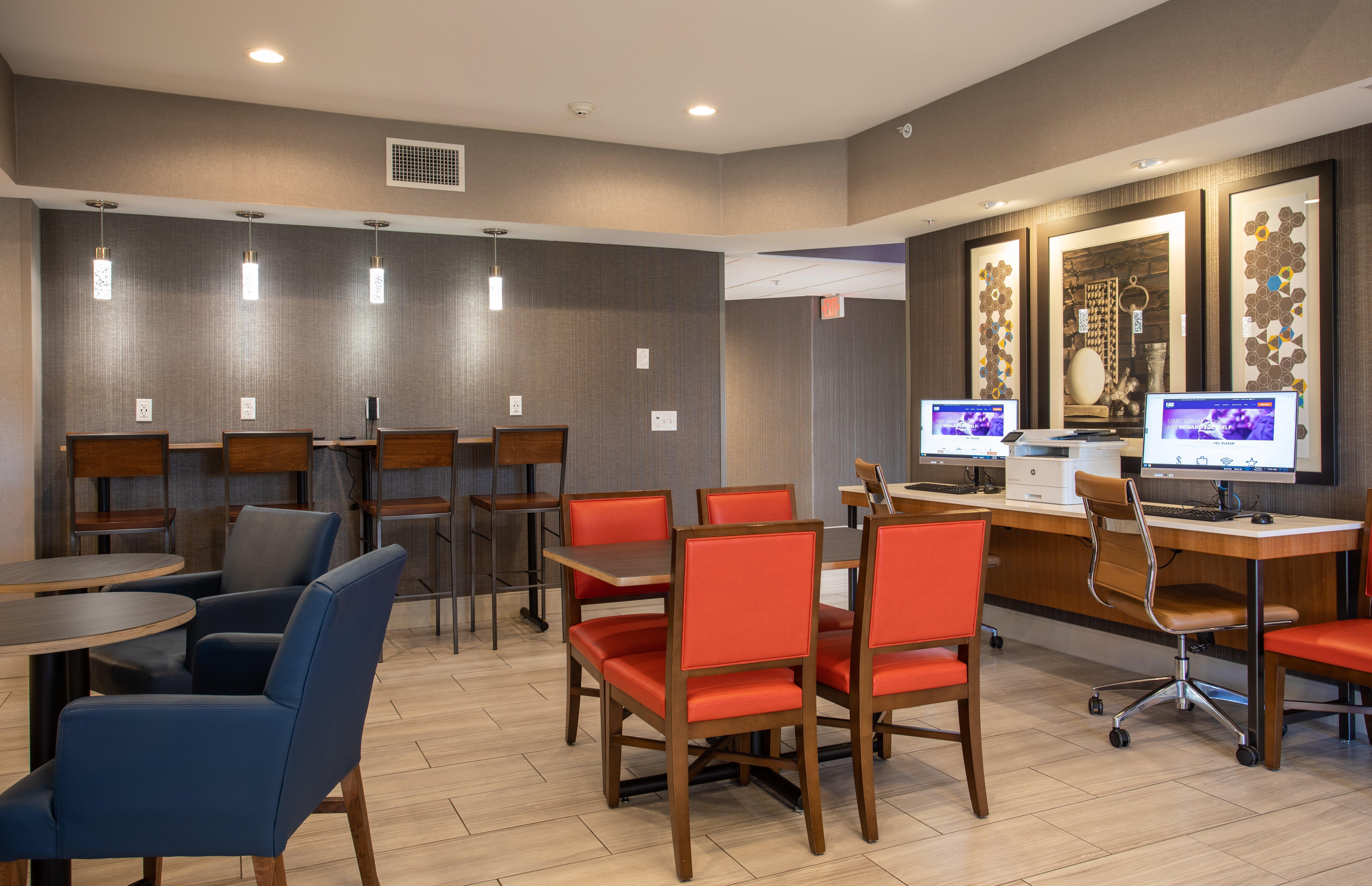 Holiday Inn Express Prescott By Ihg Zewnętrze zdjęcie