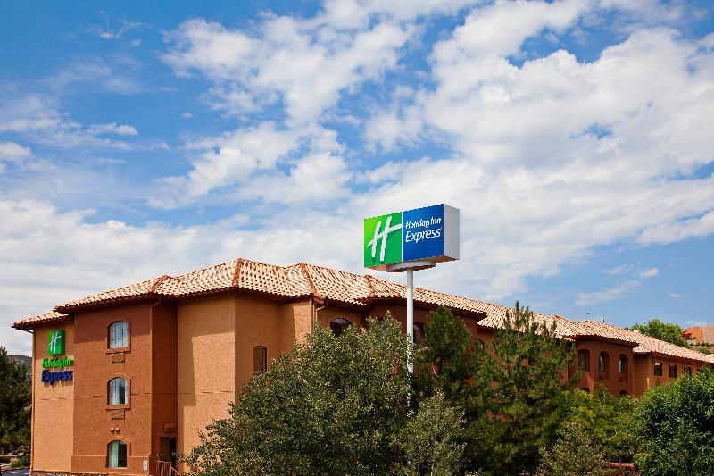 Holiday Inn Express Prescott By Ihg Zewnętrze zdjęcie